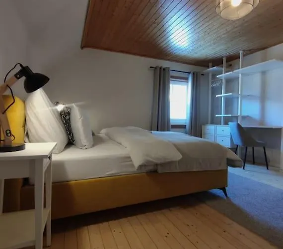 Relax - Stilvolle Ferienunterkunft Dom wakacyjny Ebene Reichenau