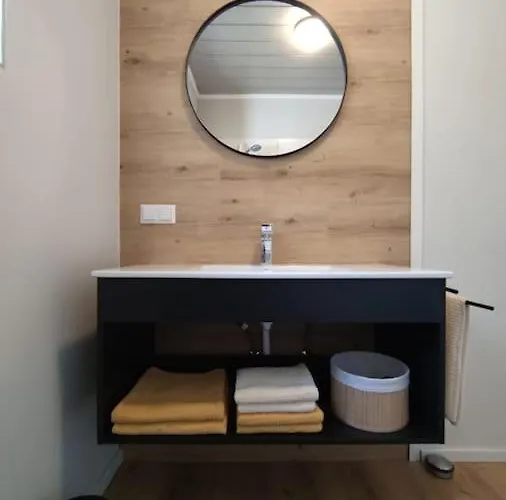 Relax - Stilvolle Ferienunterkunft Ebene Reichenau